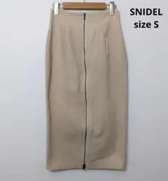 SNIDEL スナイデル　コーデュロイタイトロングスカート