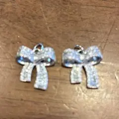 Item thumbnail for item 5c2402a6-f0b4-4471-9b51-193d00e5a5a7