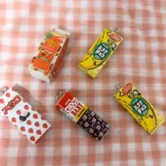 ガチャまとめ売り❤︎チョコベビー アポロ バナナチョコミニチュア リプトン