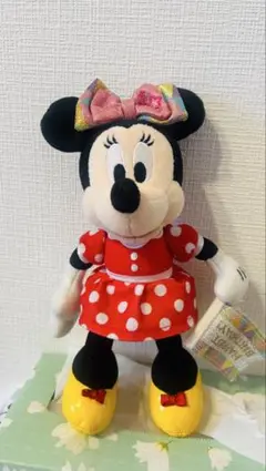 ディズニー ミニーマウス　水玉 バースデー ミニーちゃんバッヂ