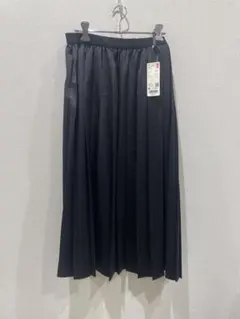 新品未使用タグ付き　ユニクロ　アシンメトリー　プリーツスカート