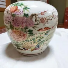 和風陶器花瓶 花と孔雀のデザイン 中型 九谷焼 九谷陶寿