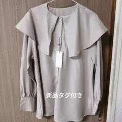 新品タグ付き　ELENCARE DUE 長袖ブラウスのサムネイル