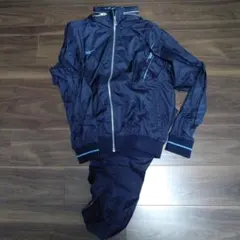 アシックス　ウィンドブレーカー