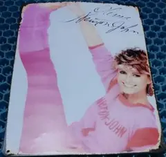 オリビアニュートン＝ジョン直筆サイン入り2Lサイズ写真 オリビア・ニュートン＝ジョン直筆サイン入り2Lサイズ写真