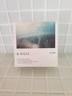 & WOLF UF-002 リキッドファンデーション light beige