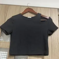 GU リブカットアウトTシャツ ブラック 半袖