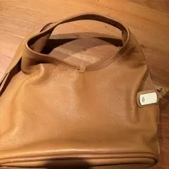 UGG ブラウン レザー ショルダーバッグのサムネイル