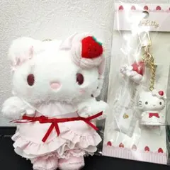 いちごホイップケーキ　マスコット　キーホルダー　ハローキティ　サンリオ