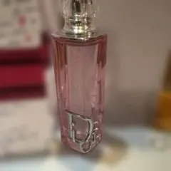 Dior アディクト ロージーグロウ オードゥ パルファン 50ml - メルカリ