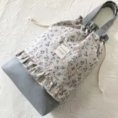 E310 上履き入れ　シューズバッグ　巾着　くま　フリル　ハンドメイド