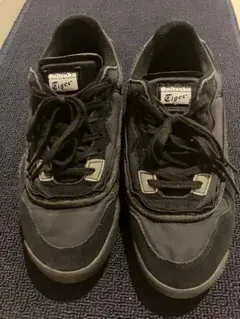 Onitsuka Tiger ブラック スニーカー