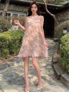 ピンク　ミニワンピース　ノンスリーブ