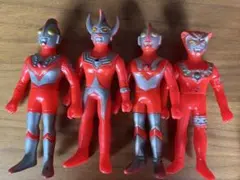 ポピー　ウルトラマン ソフビ フィギュア 4体セット　当時物のサムネイル