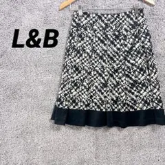 392 L&B ひざ丈スカート　フレア　白黒　フォーマル　綺麗め　総柄　春夏秋