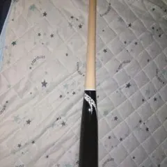 ビクタス　Victus 硬式用木製バット