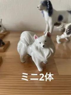 ミニチュア　2体