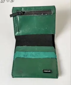 Item thumbnail for item 6c7e4e6a-ff98-4640-a3c3-500f1e56d08a