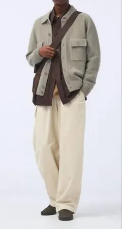 ユニクロU コーデュロイタックワイドパンツ　Lサイズ