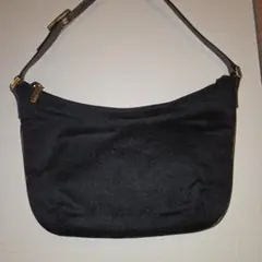 【GUCCI】GG キャンバス アクセサリーポーチ