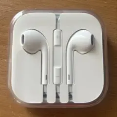 Apple EarPods（3.5 mmヘッドフォンプラグ） 正規品