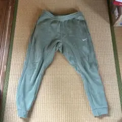 Nike ジョガーパンツ オリーブグリーン