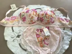 Wacoal レシアージュ　花ブラジャー ショーツ セット E70 M