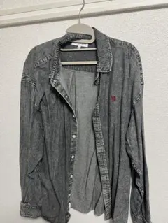 ブラックシャツ