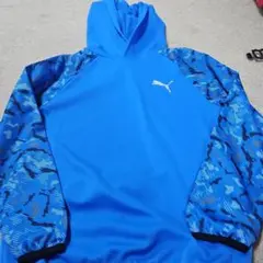 140㎝Puma フード付きパーカー 青