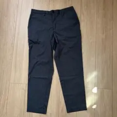 GU ダークグレー チノパン ウエスト紐付き