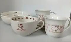 Charmmy Kitty スープカップサラダ ボウル 、カップ＆ソーサー2客のサムネイル