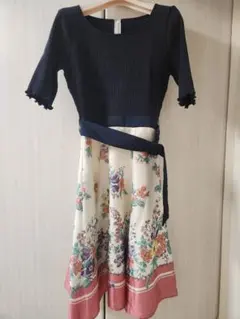プロポーション　ネイビー　花柄　ドッキング　ワンピース
