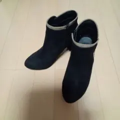 黒 スエード ショートブーツ 約7cmヒール