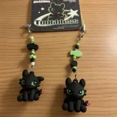 ヒックとドラゴントゥースレス ストラップ付きフィギュア 2体セット