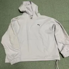 プーマ　パーカー