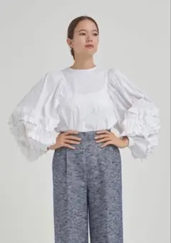 タグ付新品 yori リラジャガードパフスリーブカットソー ホワイト