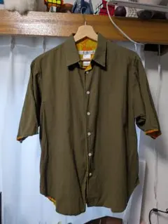 EEL | Merci shirt 裏地ボタニカル柄 | S| カーキ |のサムネイル