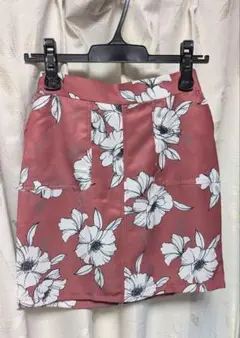 セシルマクビー 花柄ミニスカート ピンク