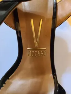 Vizzano ブラック ウェッジサンダル