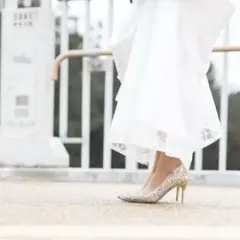 グリッターポインテッドトゥ ハイヒール