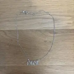 Dior シルバー ロゴネックレスのサムネイル