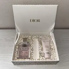 Miss Dior 香水30ml & ハンドクリーム20ml セット