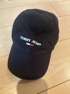 TOMMY JEANS ブラック ベースボールキャップのサムネイル