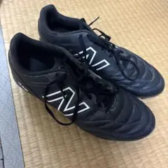 New Balance サッカー スパイク ブラックのサムネイル