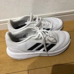 adidasスニーカーホワイト