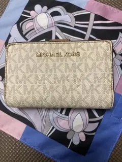 Item thumbnail for item 59608041-d7b3-46c6-9f89-b0974b97ec1f