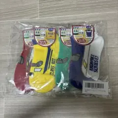 カラフルキャラクターキッズ靴下4足セット