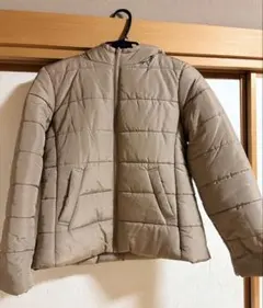 【ほぼ未使用】CLOSSHI 中綿　ジャケット　Mサイズ　ベージュ　冬服　上着