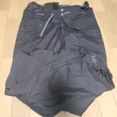 【処分セール】arbn ウェア　ニット帽　キャップ　リフト券ケース　3点セット