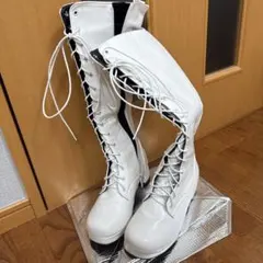 コスプレ　白の編み上げロングブーツ
